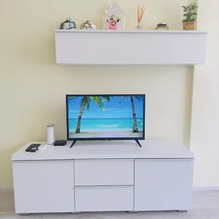 Apartament Seaside View In *