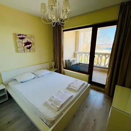 Apartment Seaside View In Varna